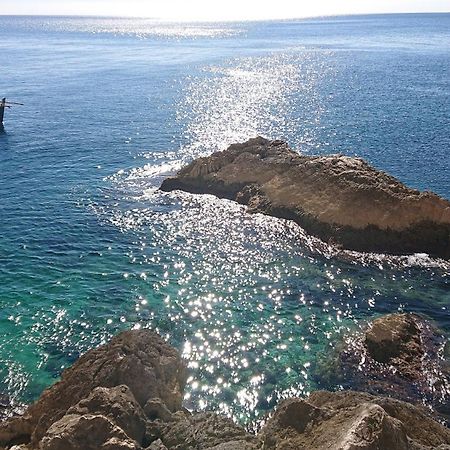 Apartamento Monica Calp Dış mekan fotoğraf