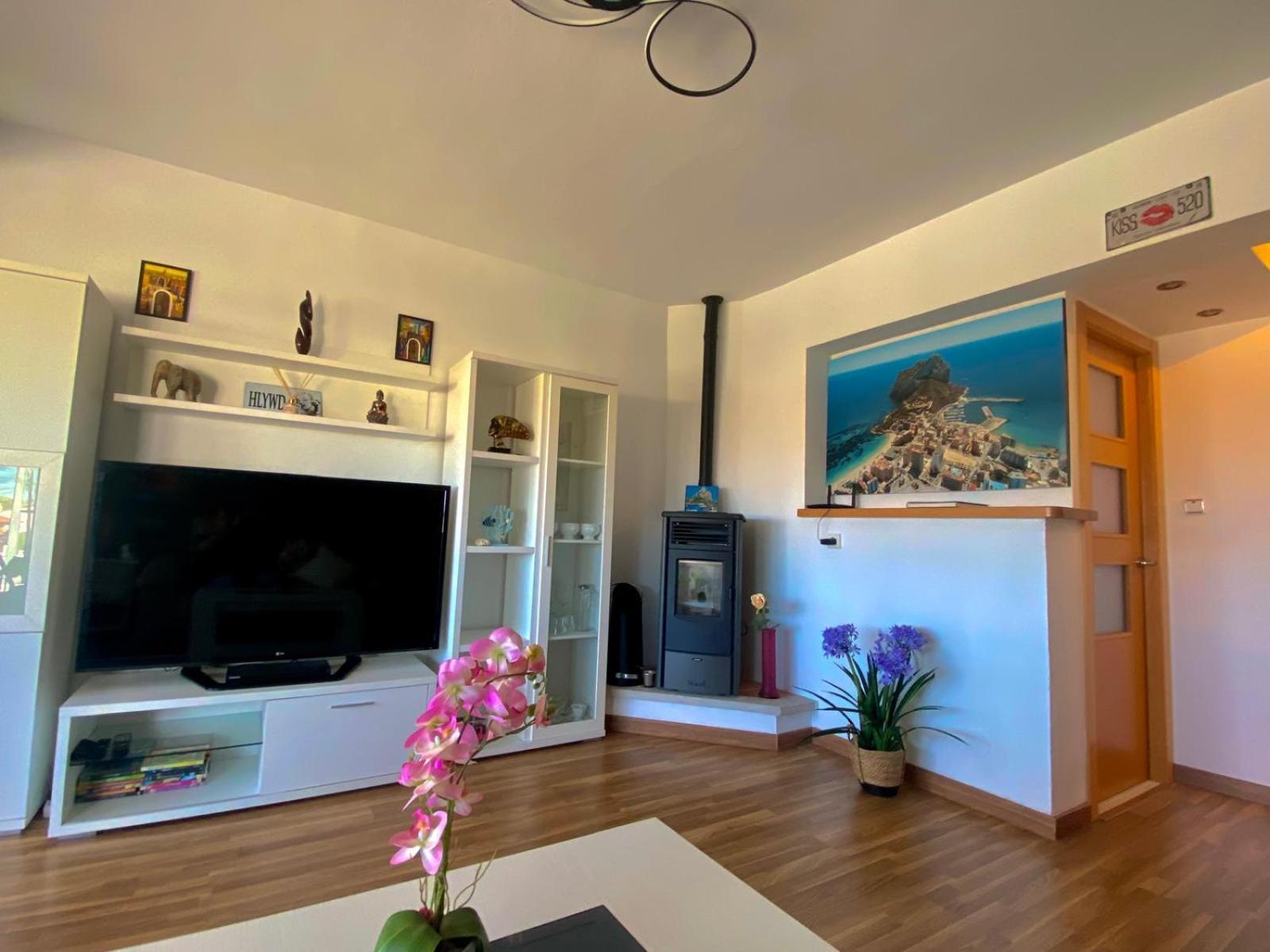 Apartamento Monica Calp Dış mekan fotoğraf
