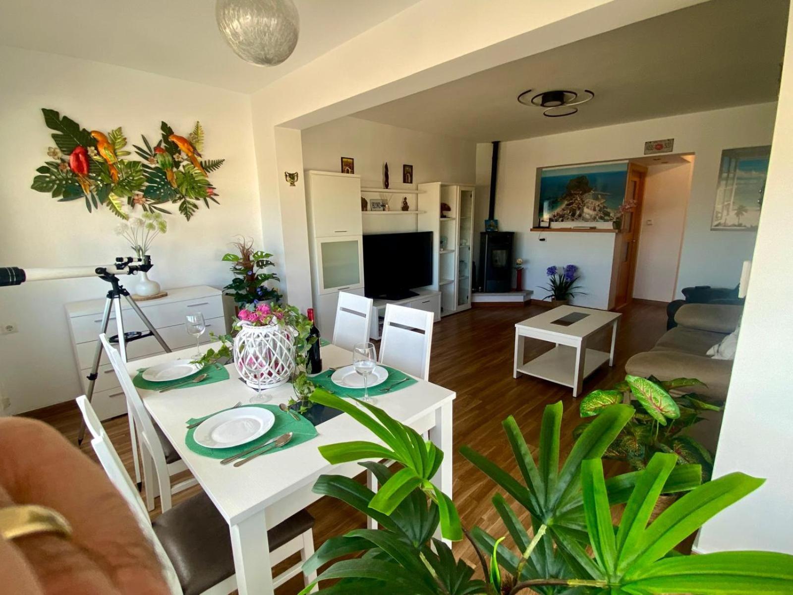 Apartamento Monica Calp Dış mekan fotoğraf